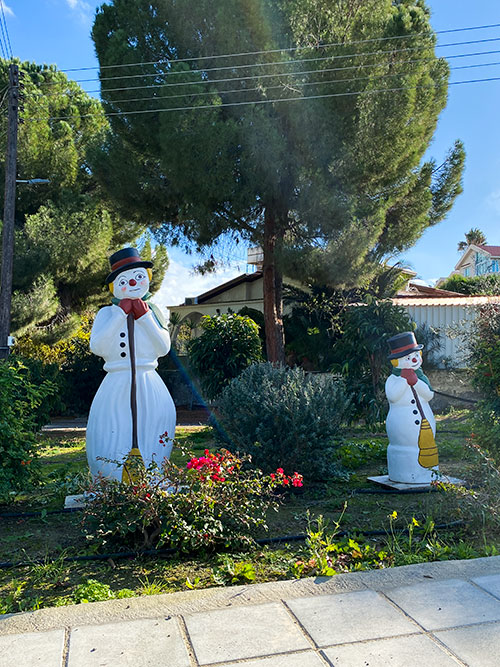 Christmas Snowmen Clowns